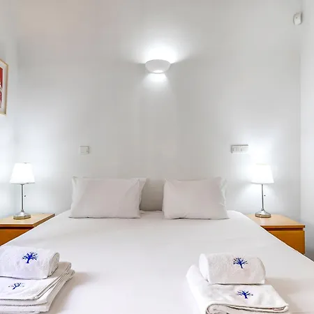 Bluearches Apartman