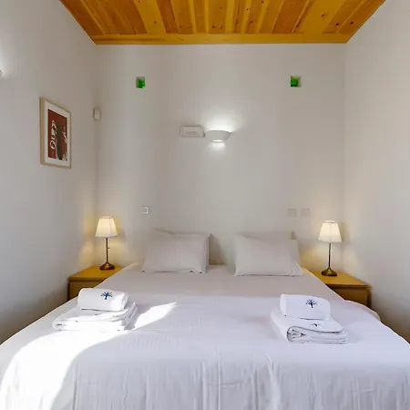 Bluearches Apartman Páno Léfkara