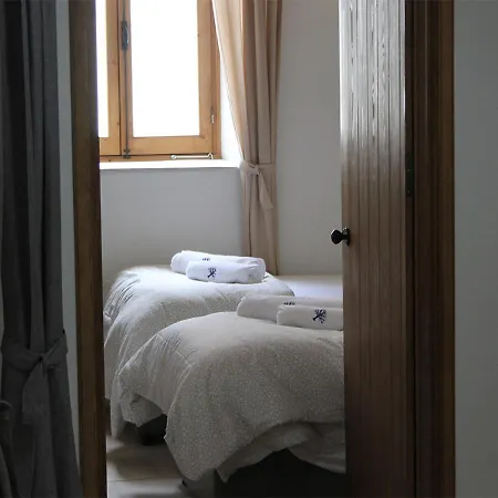 Bluearches Apartment *